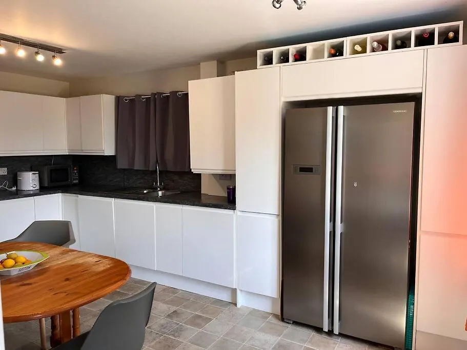 2 Bedroom House With Lovely Garden And Views Brighton Feriehus